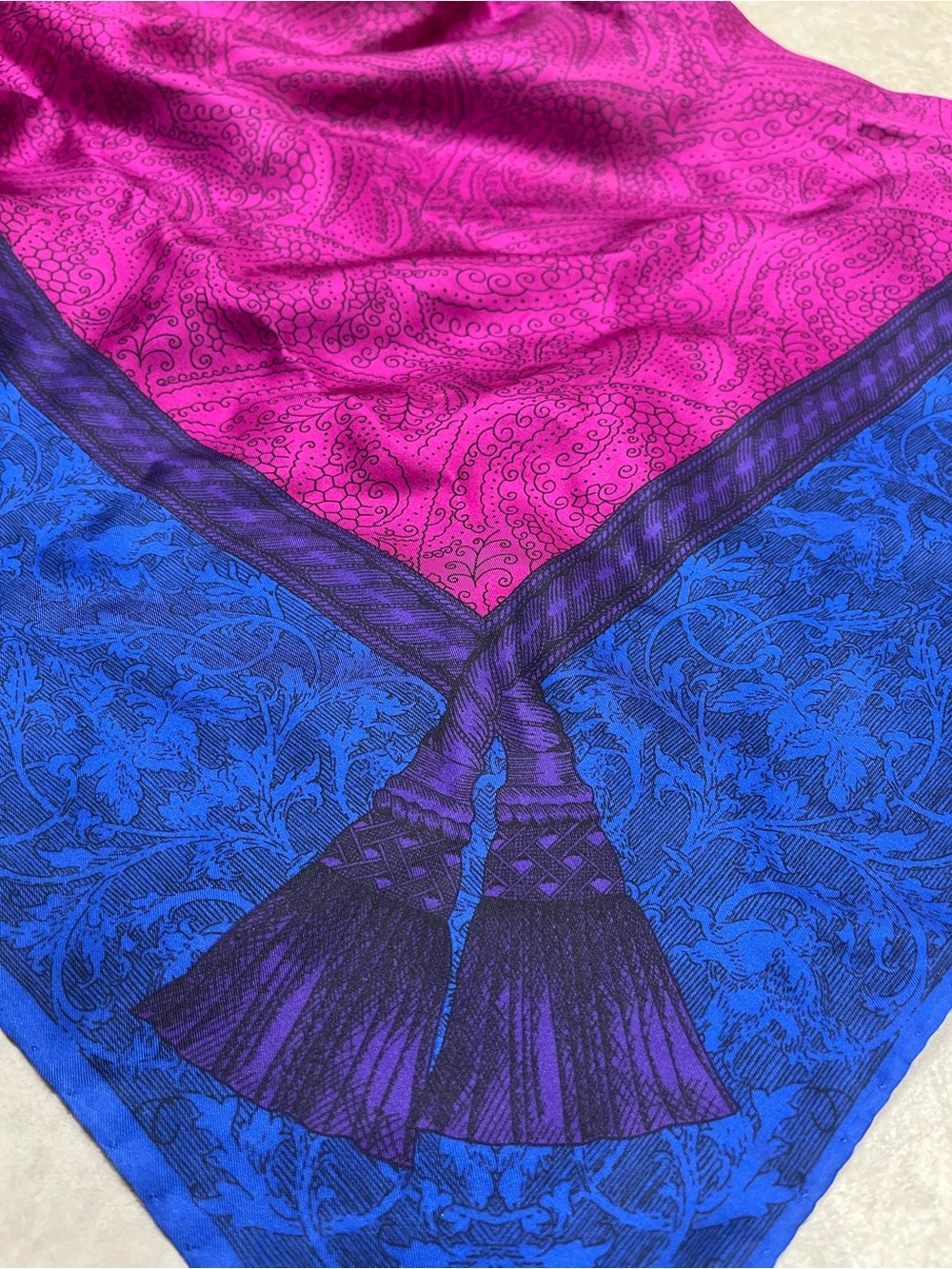VTG Lanvin Paris 100% Silk Scarf Paisley Tassel Blue Magenta Purple 30” Italy - Picture 10 of 11